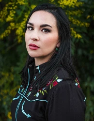 KALI FAJARDO-ANSTINEKategorisi İçin Resim
